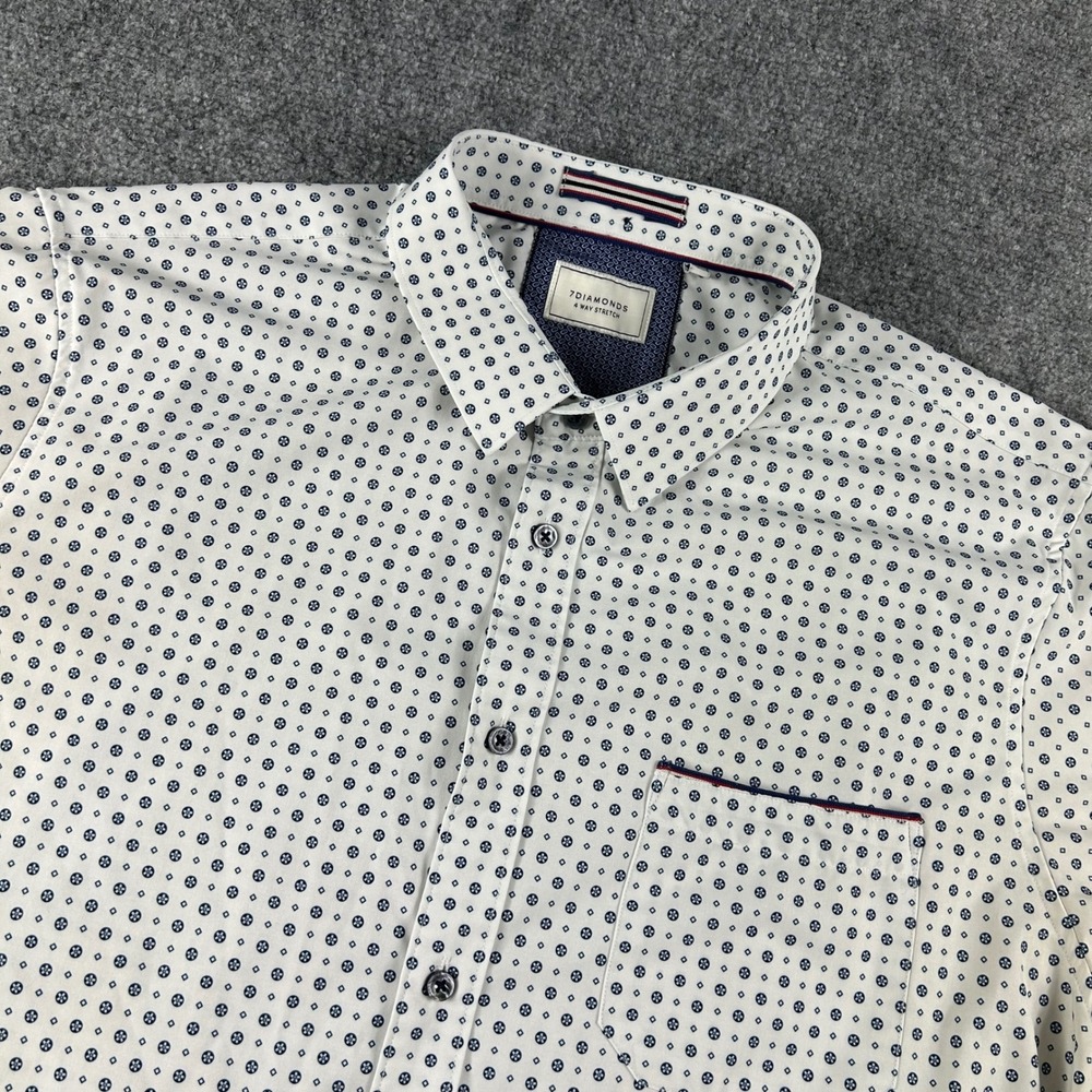 7Diamonds Button Down Mens XXL White Blue Geo 4-Way Stretch Short Sleeve Shirt